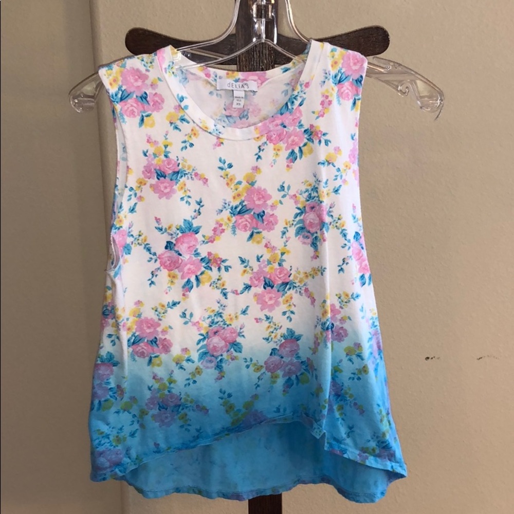 Delia’s floral tank top, size XS
